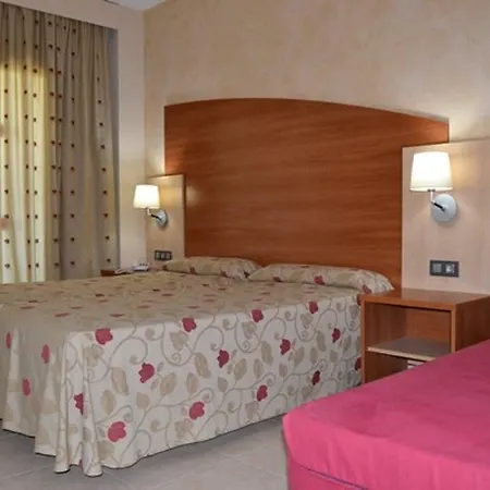 California Palace 4*