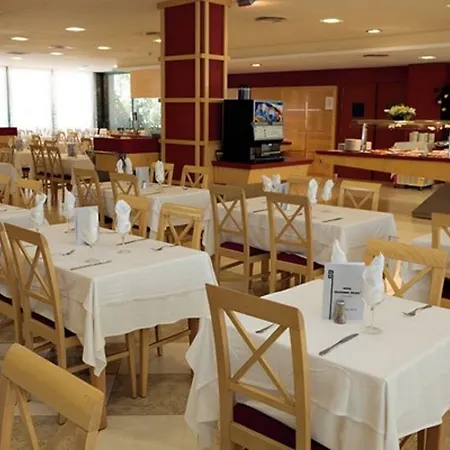 Otel California Palace 4*